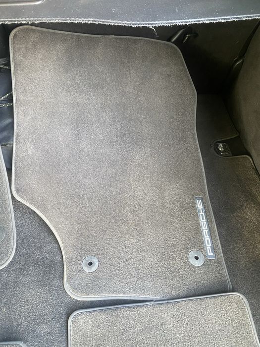 Комплект ковриков Porshe Cayenne 955,957 оригинал