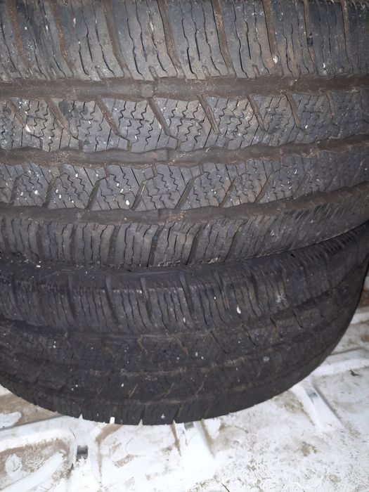 Opony zimowe 215/65/16c continental vancontact winter