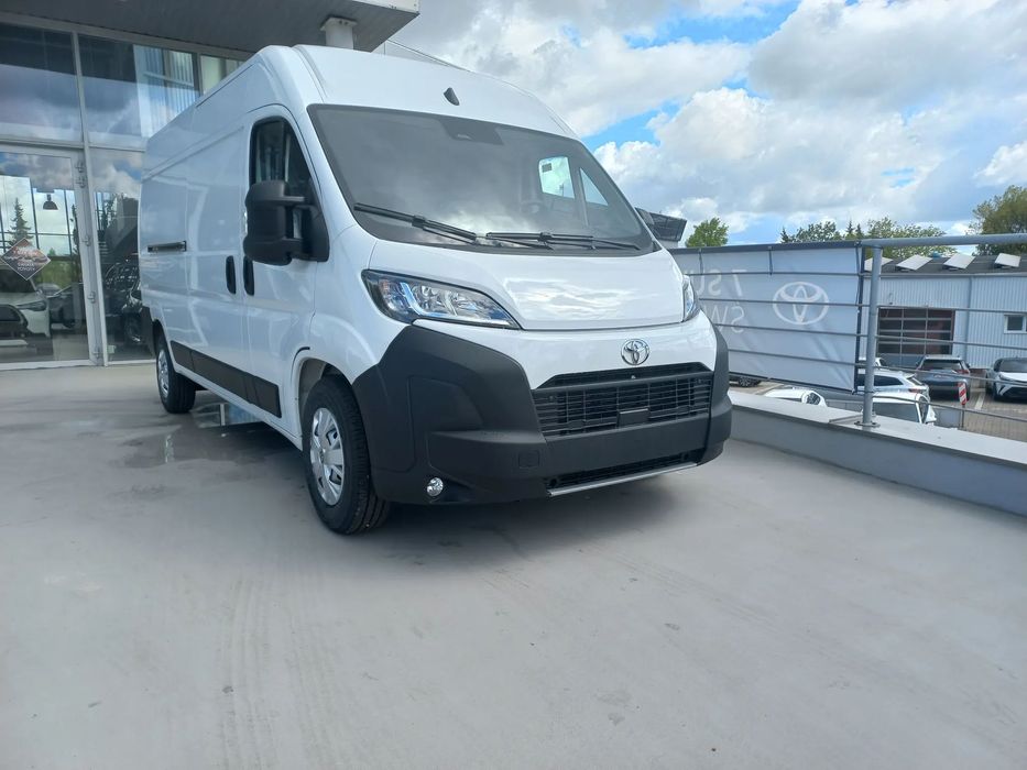 Toyota Proace Max  Fabrycznie nowy model dostępny "od ręki"