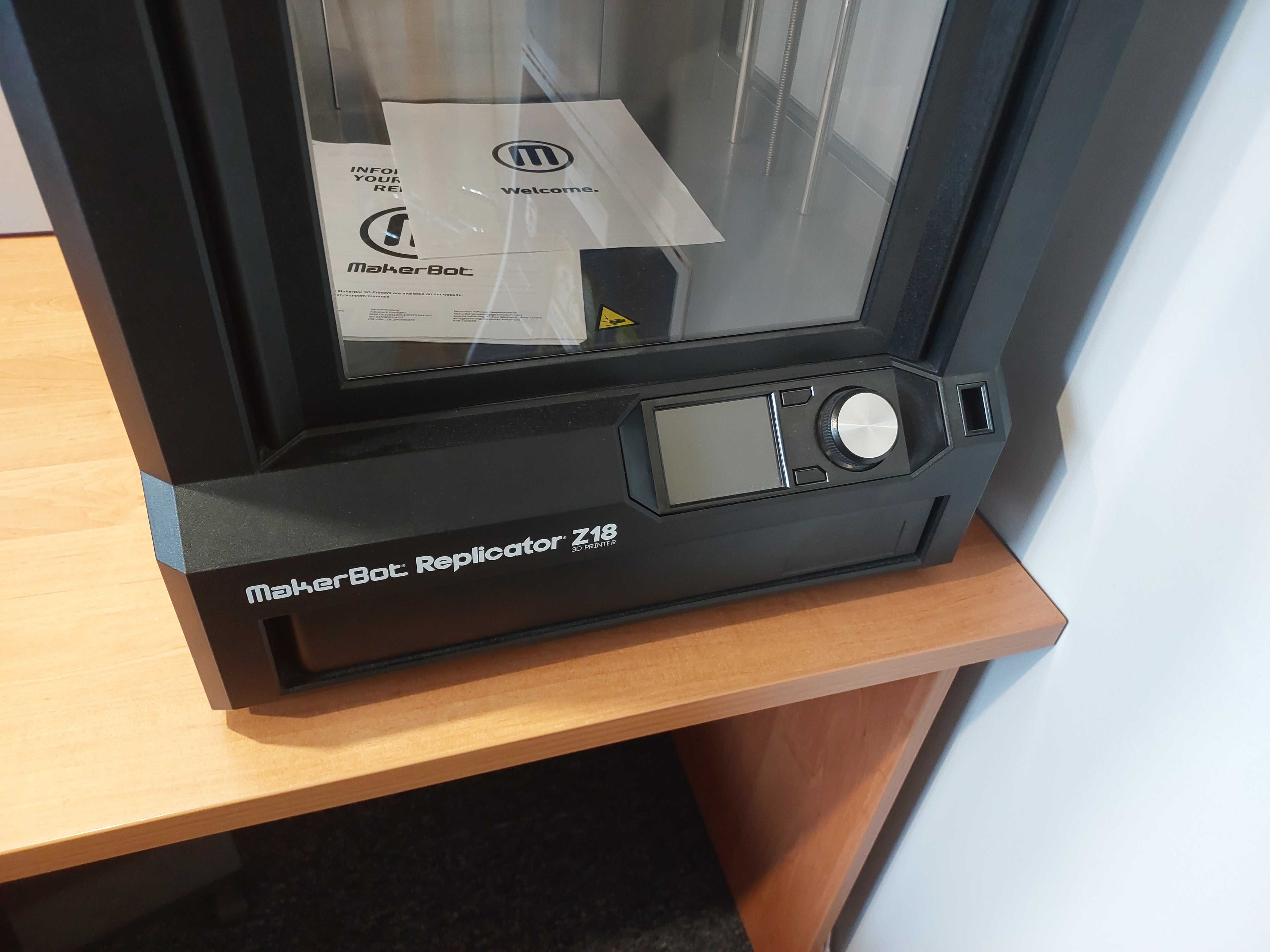Drukarka 3D - Makerbot Z18 - 100h druku