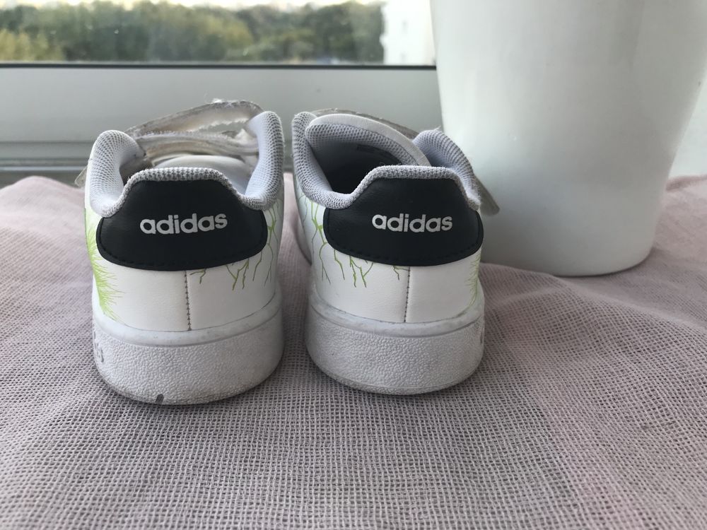 Śliczne buty Adidas Hulk super hero marvel