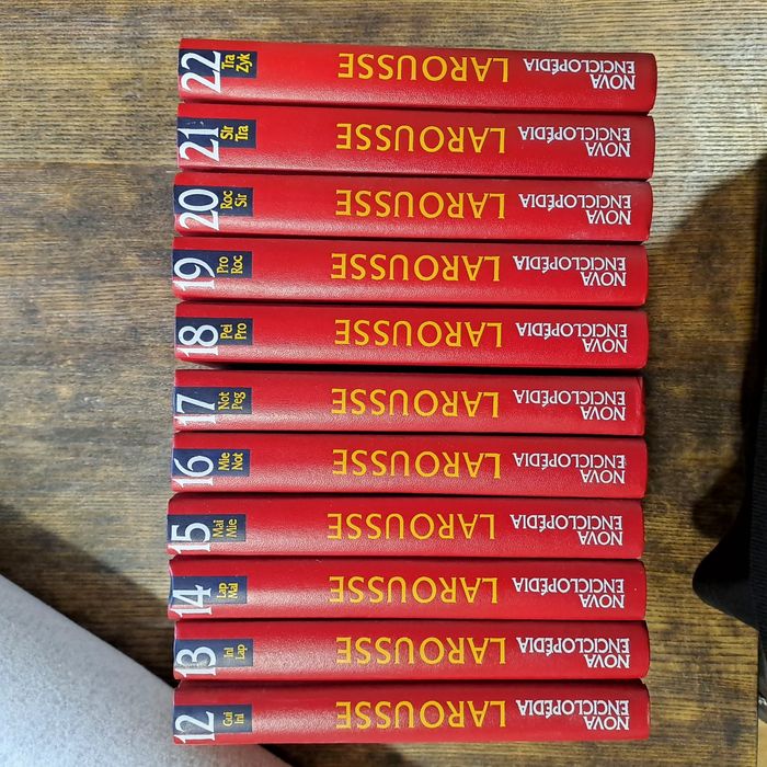 Enciclopédia Larousse COMPLETO (22 volumes)