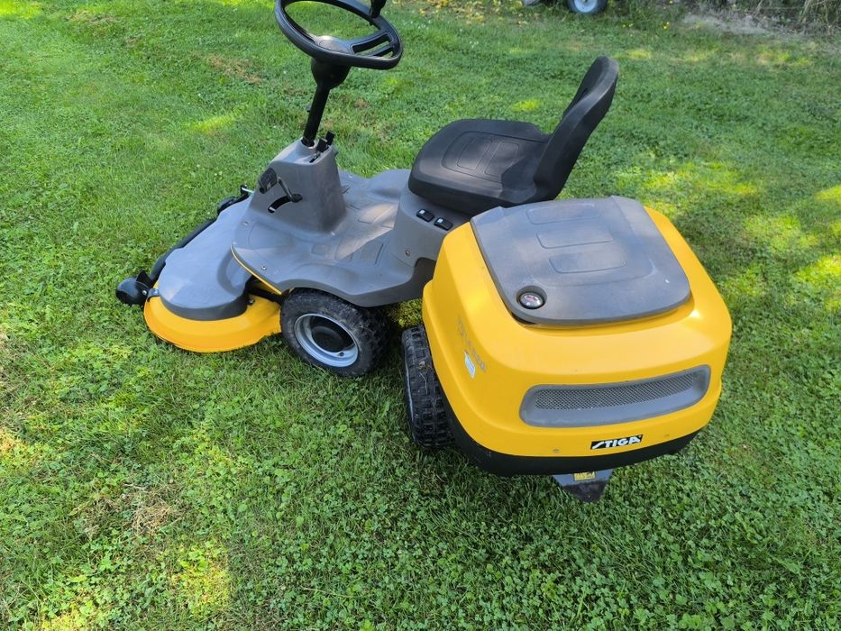 Traktorek kosiarka STIGA VILLA 520 HST Briggs Stratton 13km