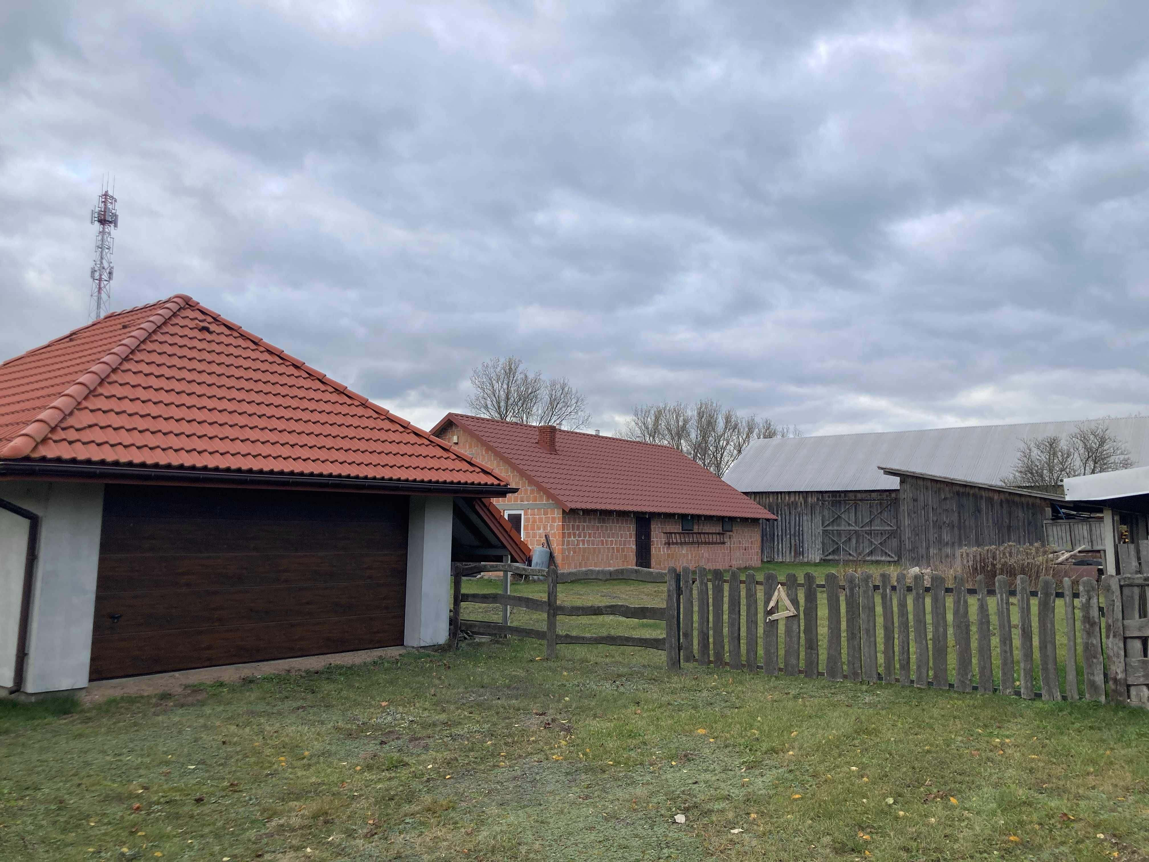 dom parterowy z gospodarstwem 10 000m2 +2 garaże