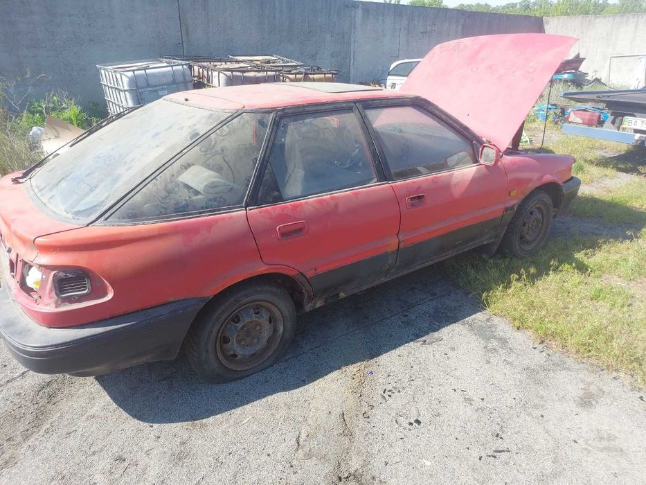 Toyota corolla 1.3 кузовние части тойота королла 90 по запчастям