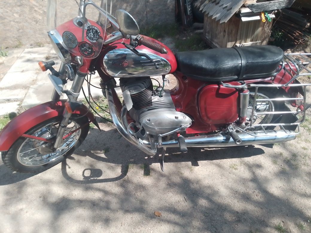 Jawa 250 6v после реставрации