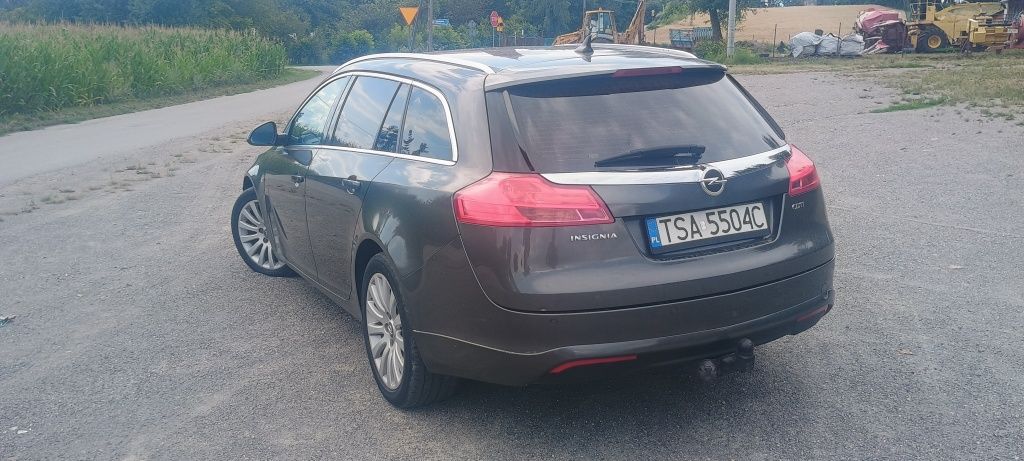 Opel Insignia kombi automat 2.0CDTI