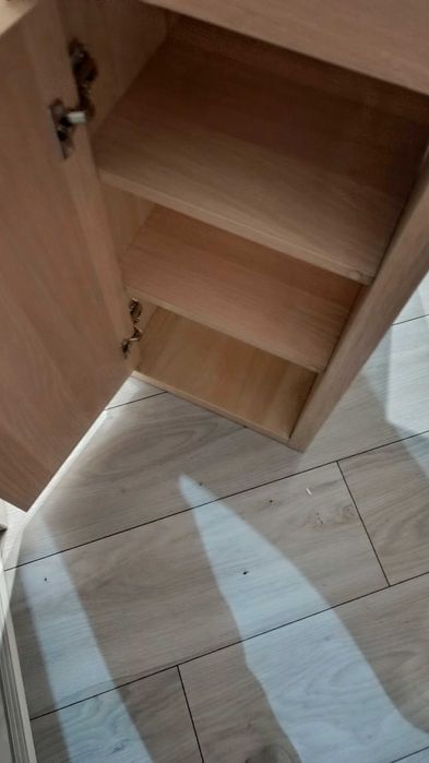 Sprzedam biurko Ikea