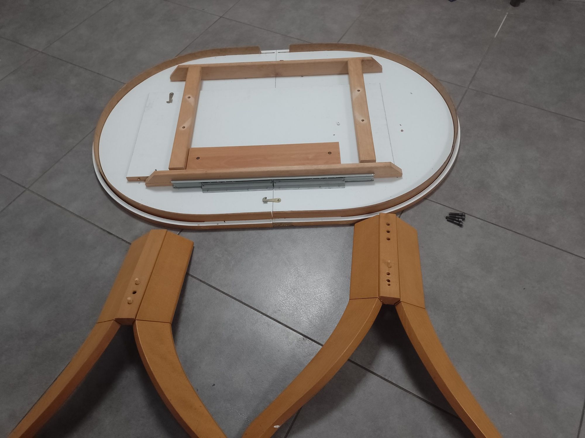 Sprzedam stół blat rozłożony 180x91.5 cm