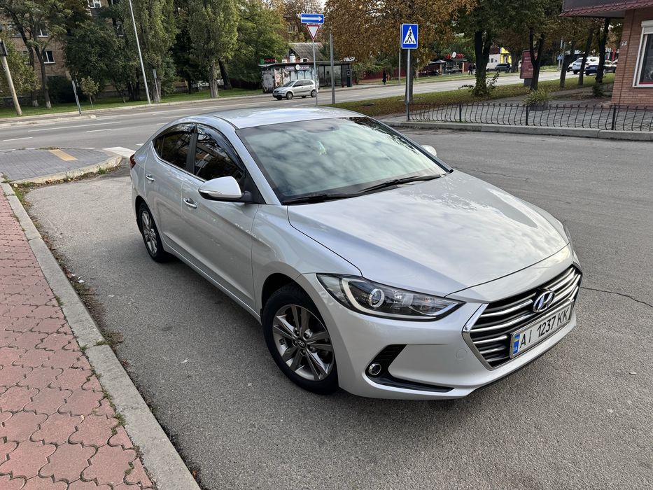 Продам Hyundai Elantra 2018
