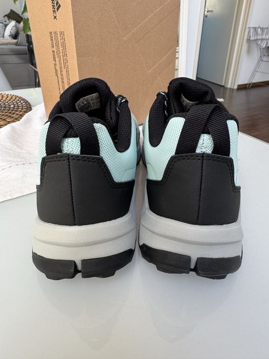 Nowe Trekkingi Terrex AX4 hiking shoes Adidas 39 1/3