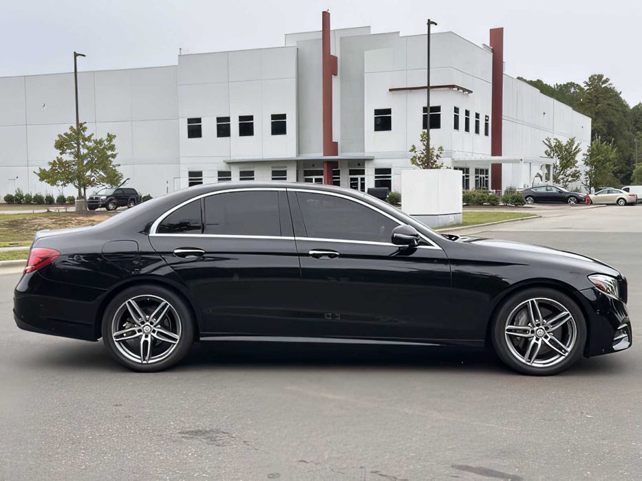 Mercedes-Benz E-Class E 300      2017