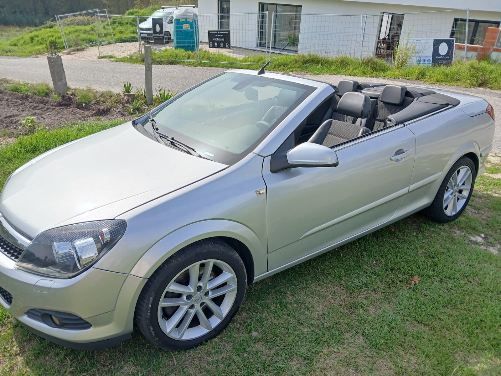 Opel astra twin top 1.9cdti