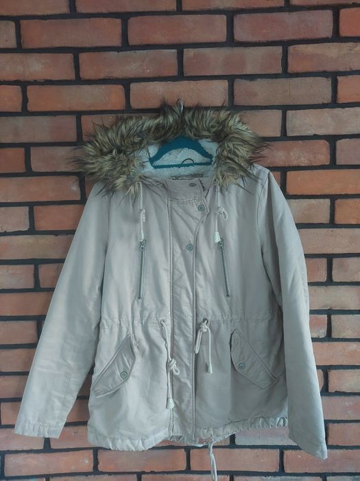 Kurtka zimowa damska 42 L/XL C&A beżowa krótka parka
