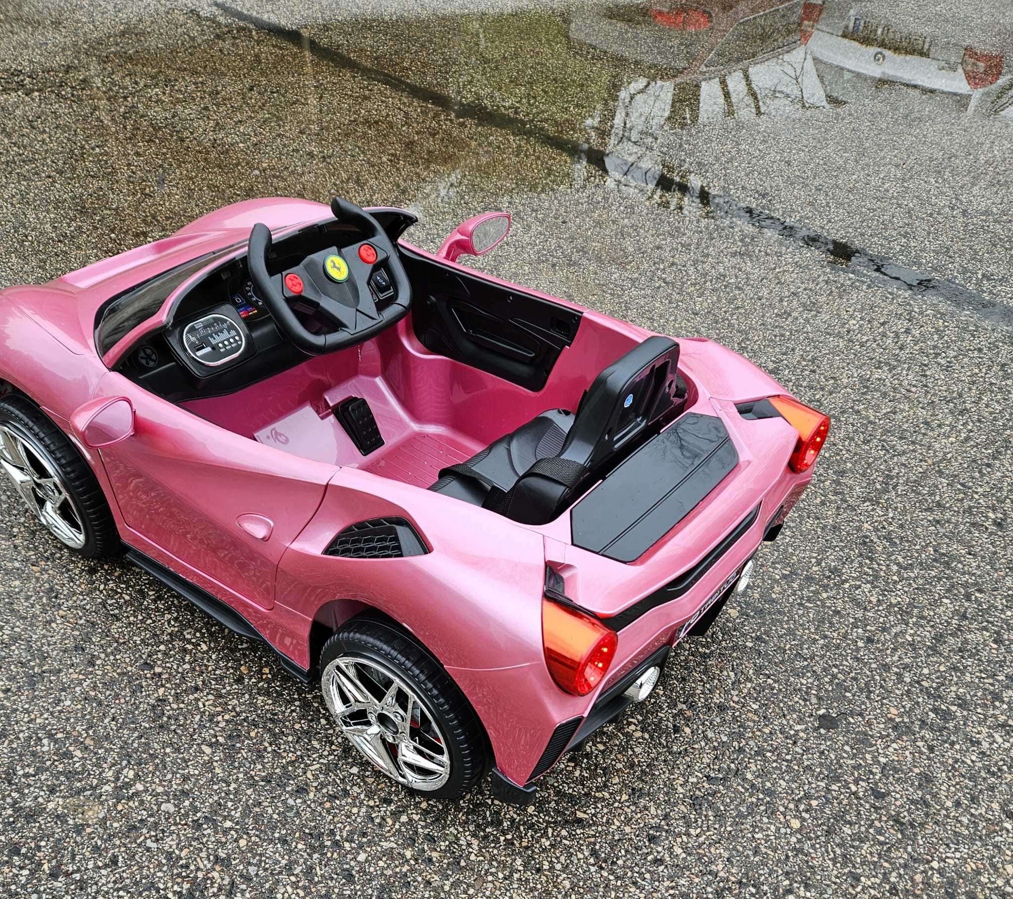 Sportowe auto dla dzieci na akumulator