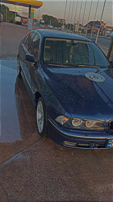 BMW e39 2.5 tds        .