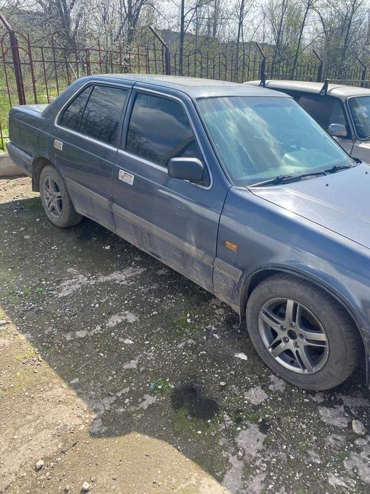 продається авто Мазда 929