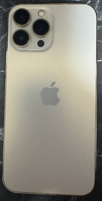 Продам айфон идеальный