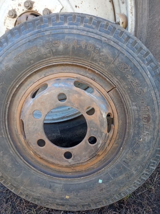 Колесо на грузовий автомобіль Богдан