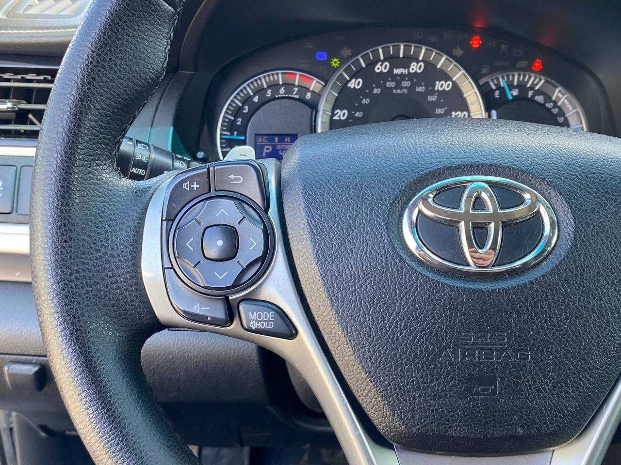 Toyota Camry 2014 AT 2.5 Газ або Бензин - Обмін/Розстрочка