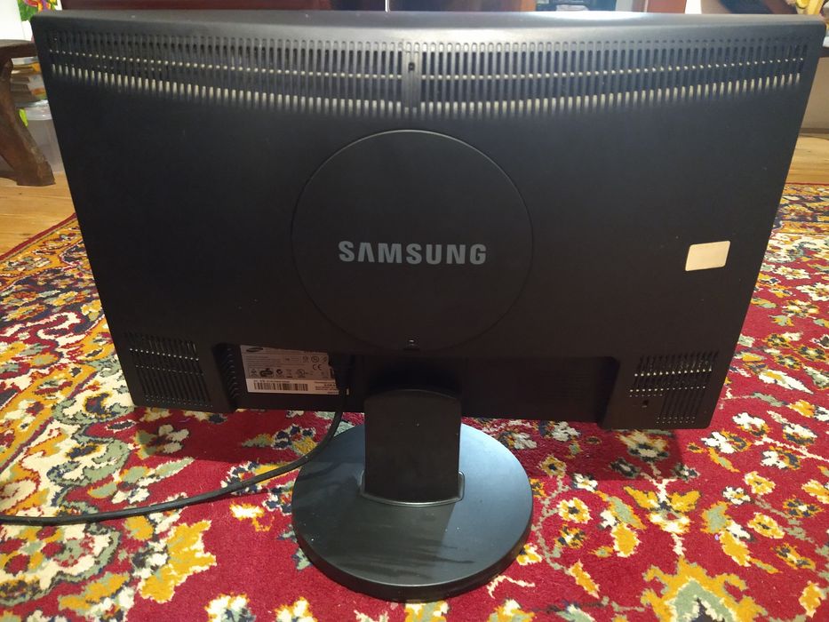 Монітор Samsung 2243