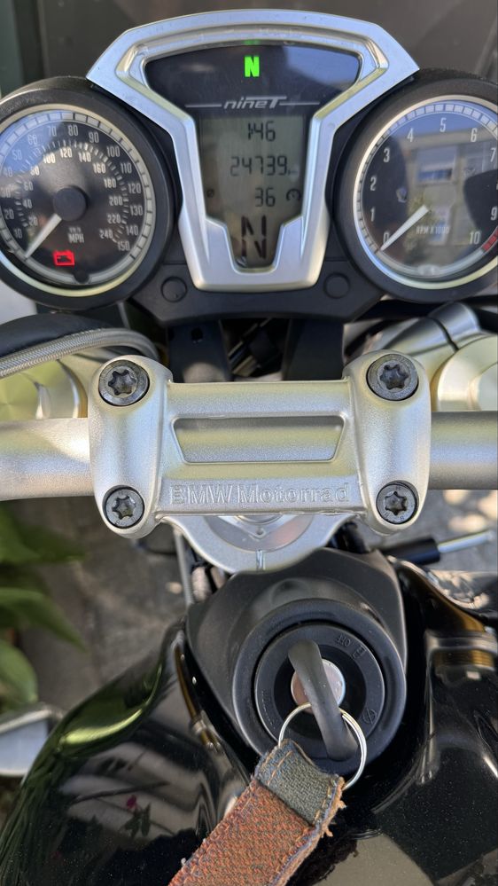 Bmw Nine T 1200.