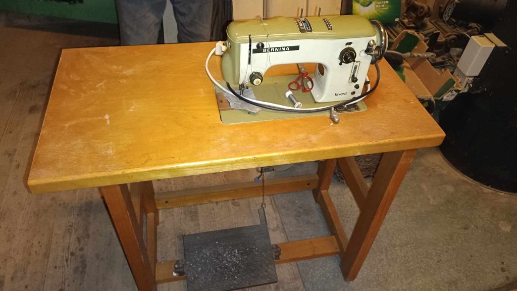 Maszyna do szycia BERNINA favorit