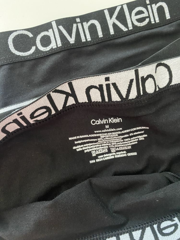 Трусики жіночі Calvin Klein, розмір М