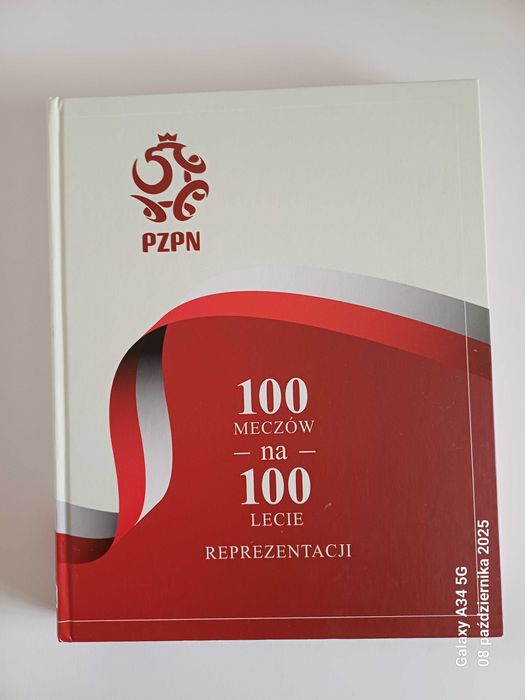 Biało- Czerwoni , książki , piłka nożna , nowe