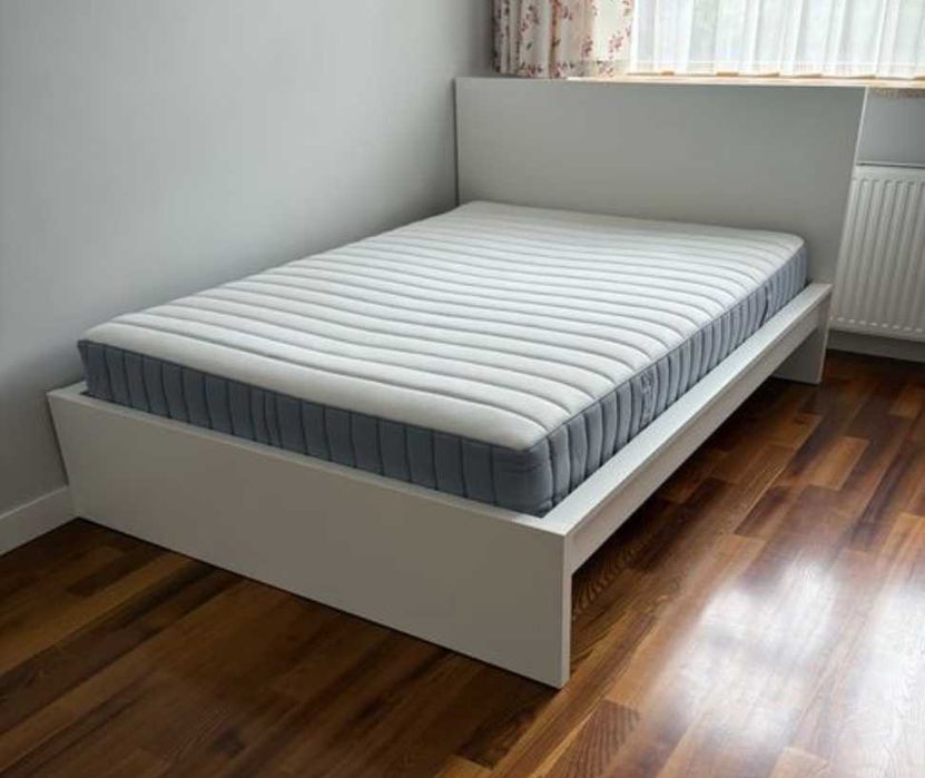 Łóżko 140 x 200 podwójne sypialnia materac stelaże rama sypialnia