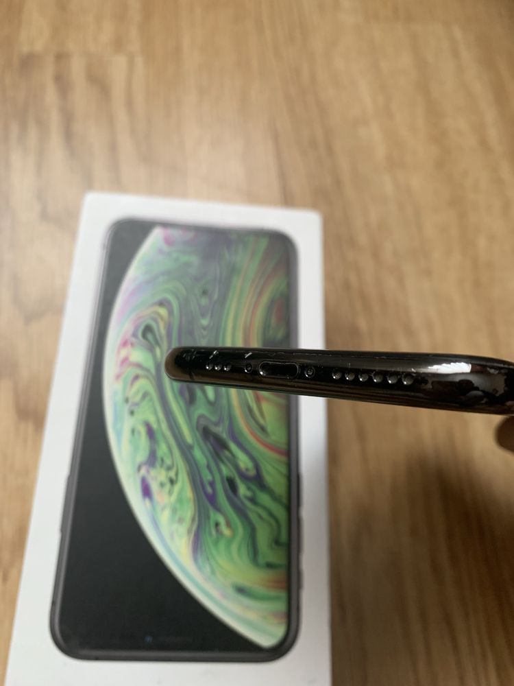 iPhone XS 64gb Space Gray