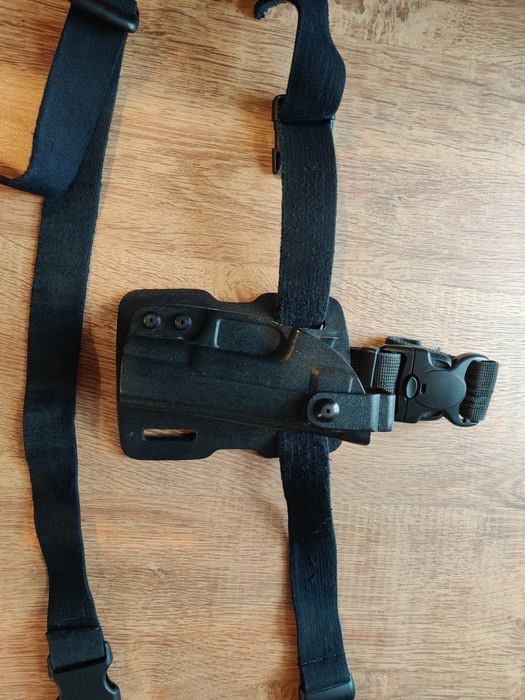 Kabura udowa Walther p99