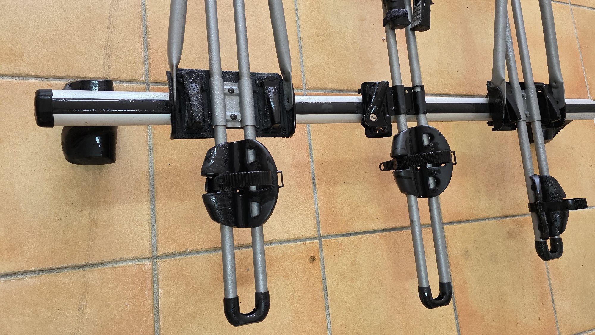 Barras e suportes para bicicletas