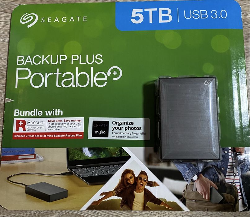 Зовнішній жорсткий диск !