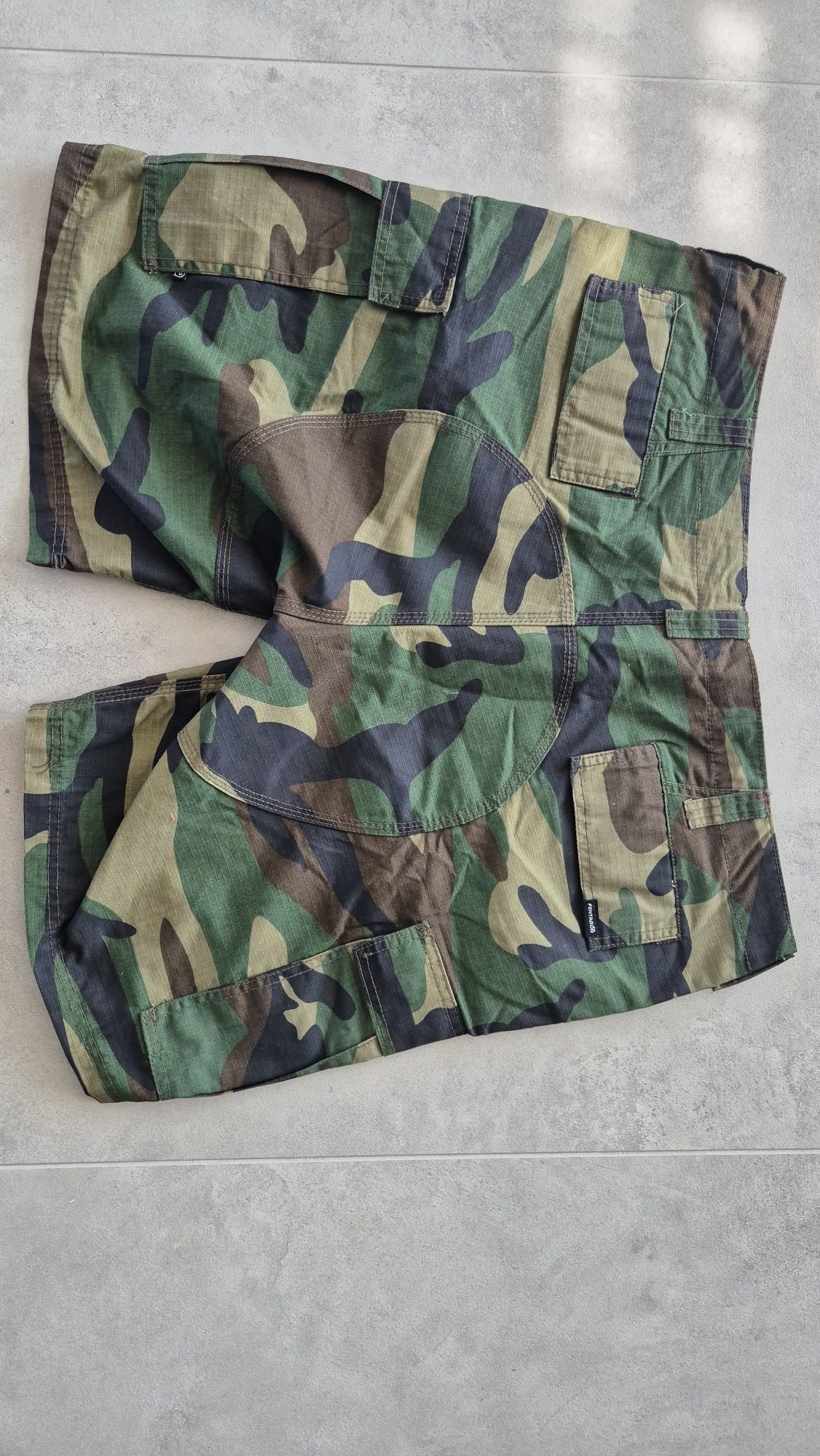 Shorts BDU 2.0 spodenki Pentagon woodland