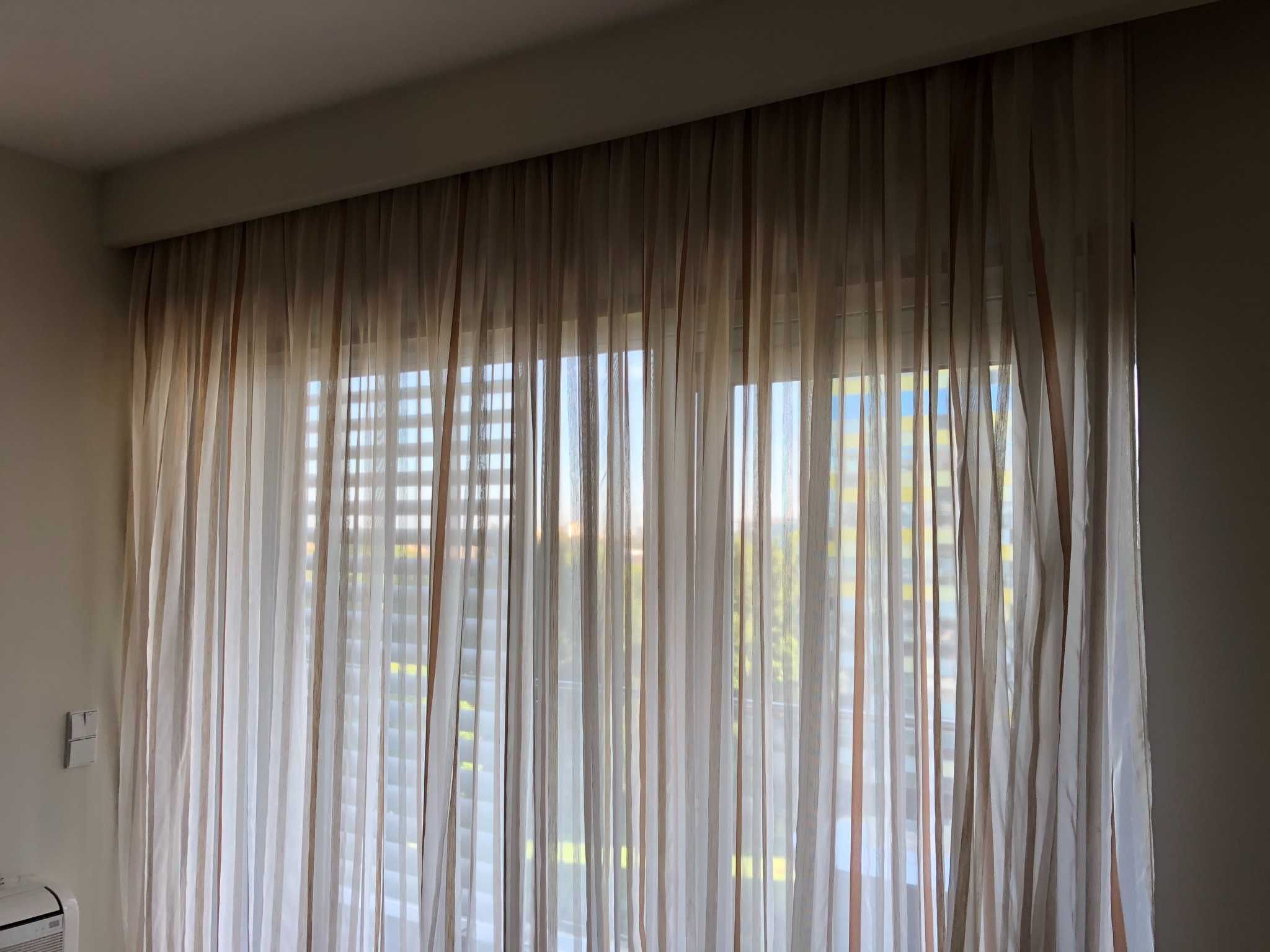 Cortinados com calha