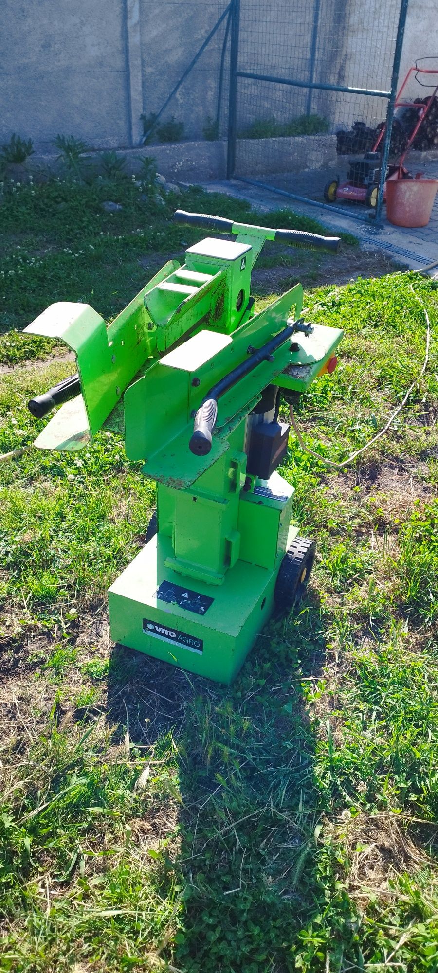 Rachador de lenha 7 ton.