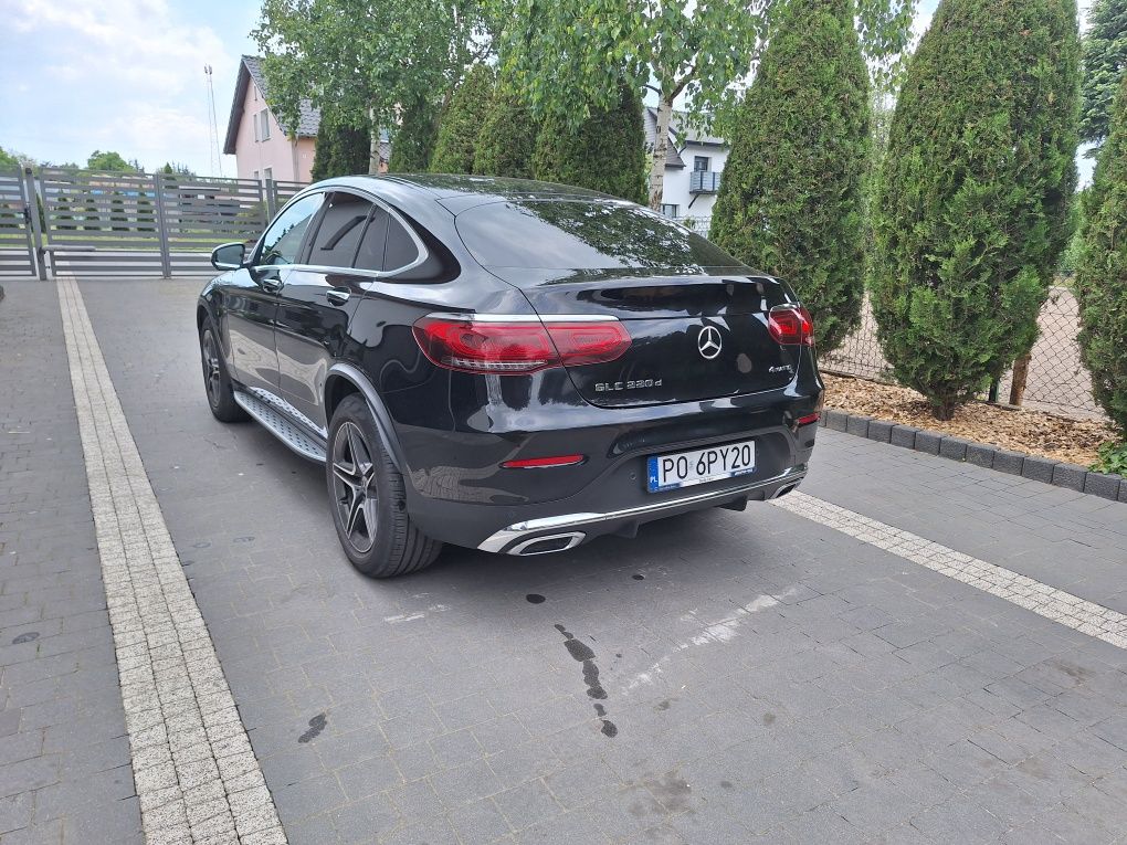 Auto do ślubu Mercedes