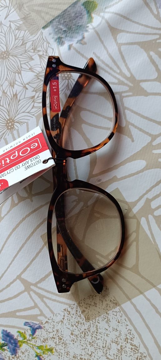 Nowe okulary 1.5+