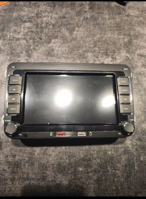 Radio do VW Passat B6 B7 Golf - CarPlay WiFi