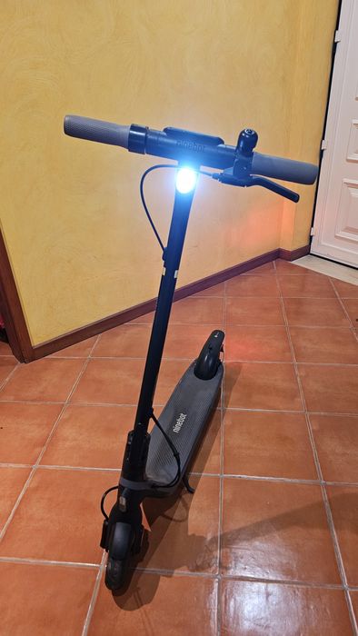 Trotinete Elétrica Segway Ninebot KickScooter