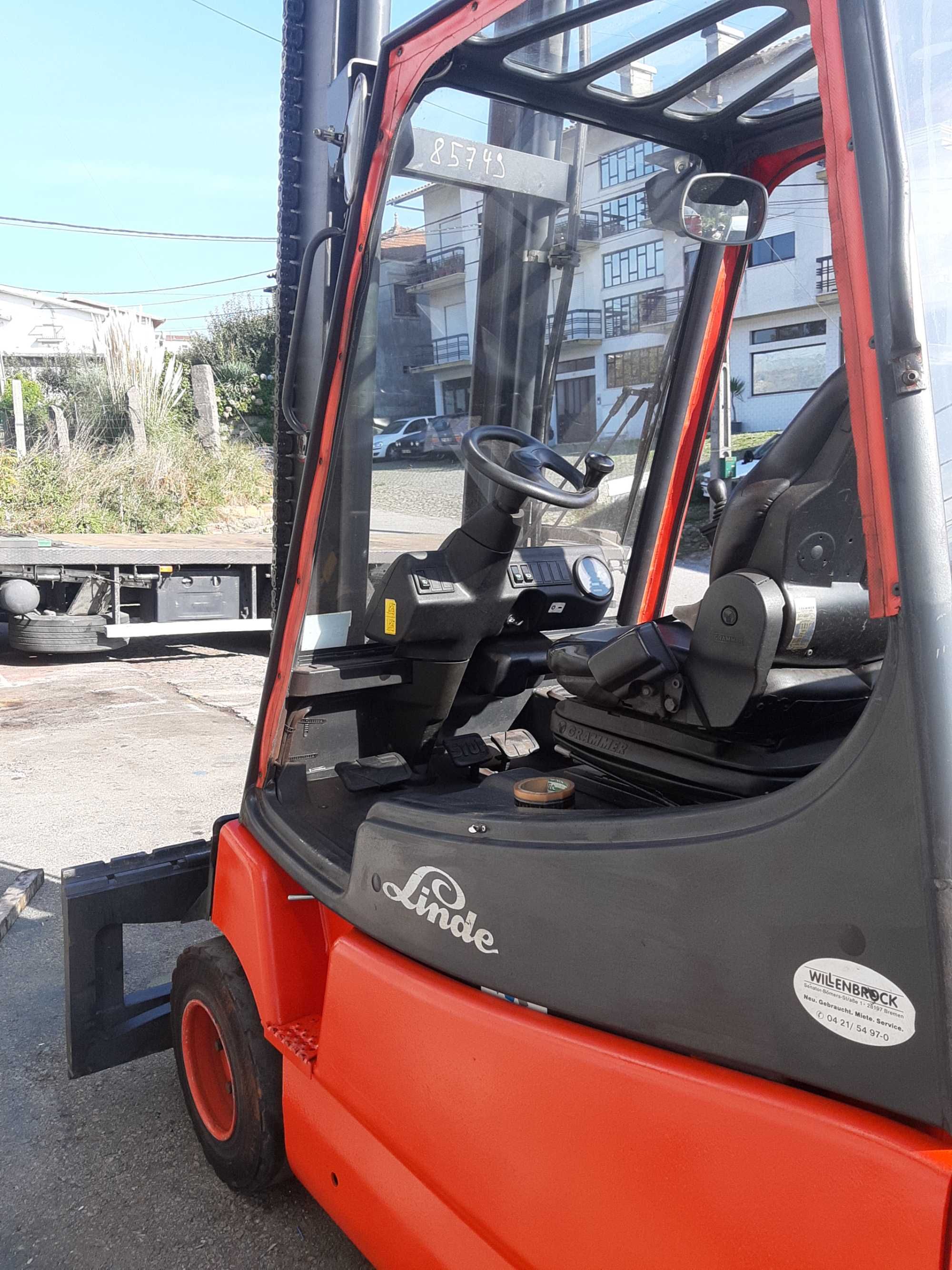 Empilhador electrico linde 3t