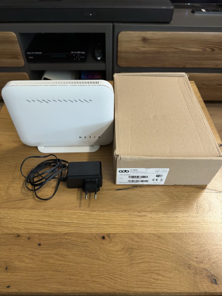 Router VV5822 NETIA Access Point. Modem