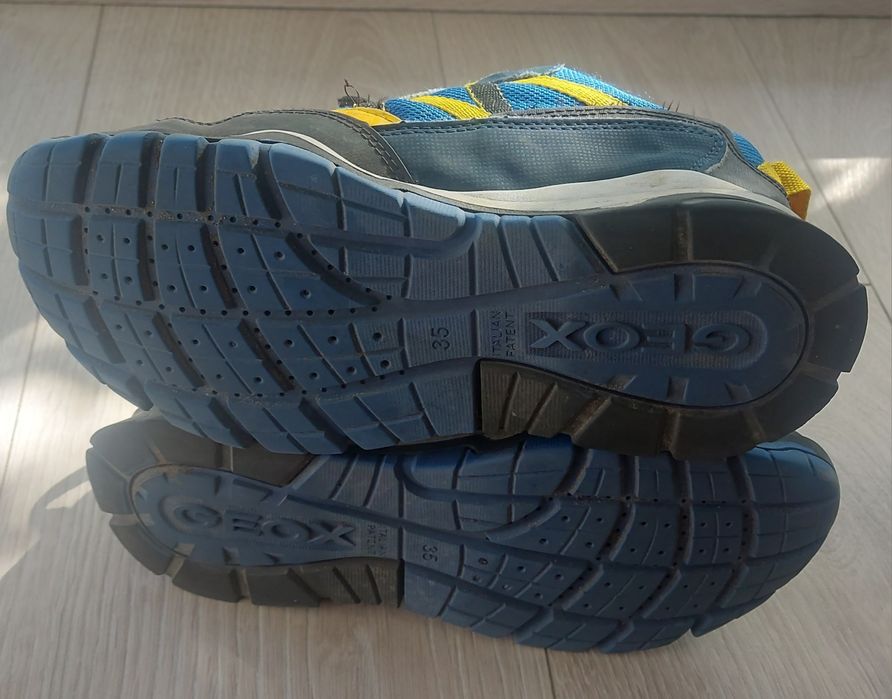 Buty chłopięce GEOX r. 35