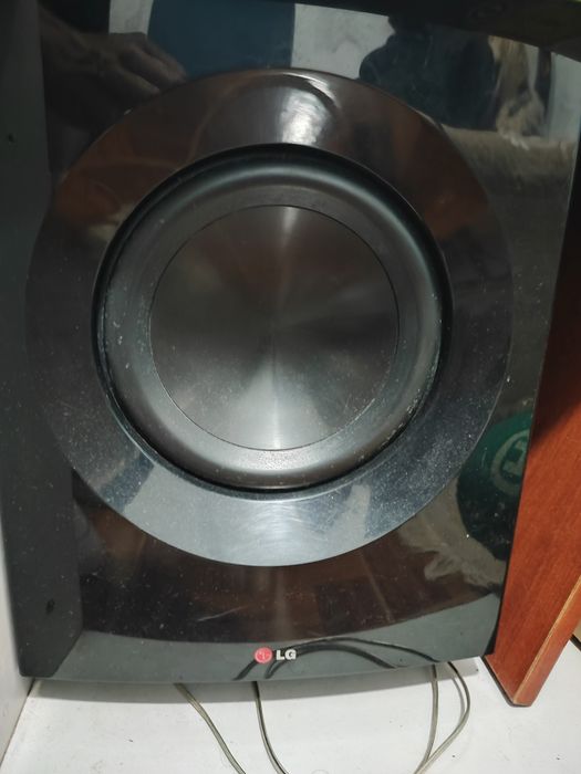 Vendo/Troco Sistema de Som 5.1 LG