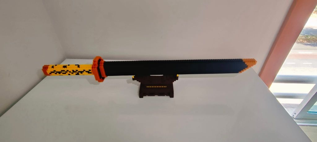 Espada samurai de 60 cm com suporte