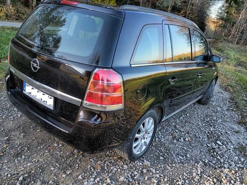 **Opel Zafira B 1.6 16V 2006r, Klima , 7 Foteli, Zadbana ! **