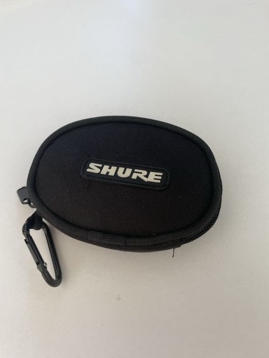 auscultadores in ear Shure SE215