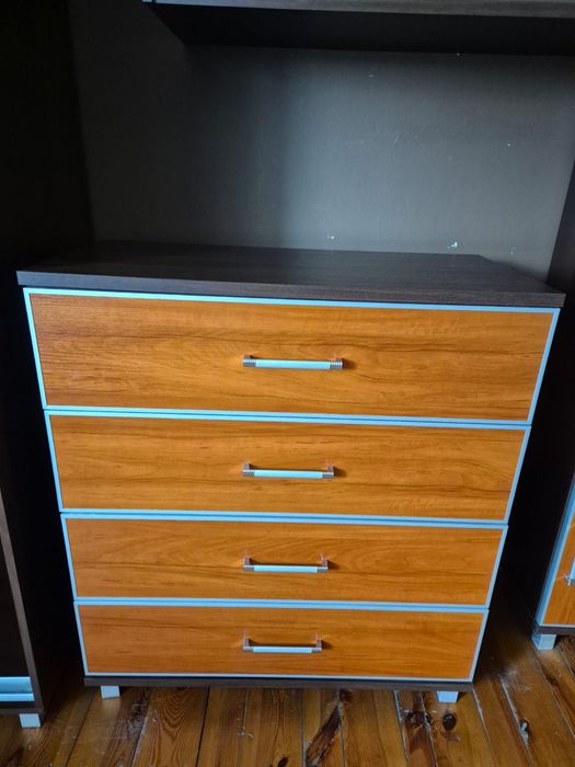 Zestaw mebli pokojowych