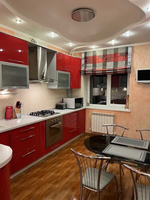 Продаж 3х кімнатної квартири у центрі